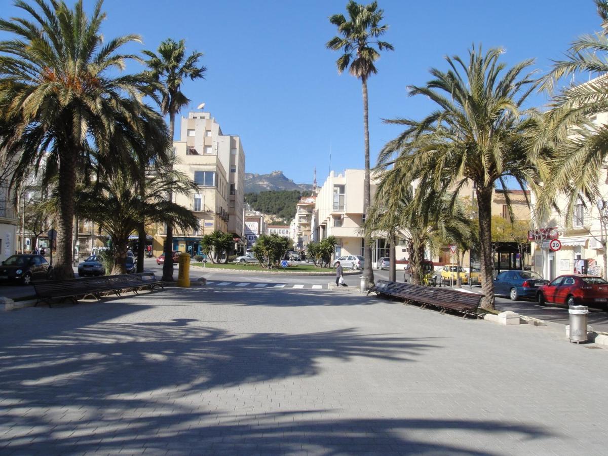 Hostal Residencia Celma Sant Carles de la Ràpita Exterior foto